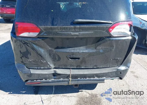 2018 Chrysler Pacifica Limited z USA, uszkodzony, nr VIN 2C4RC1GG6JR330658